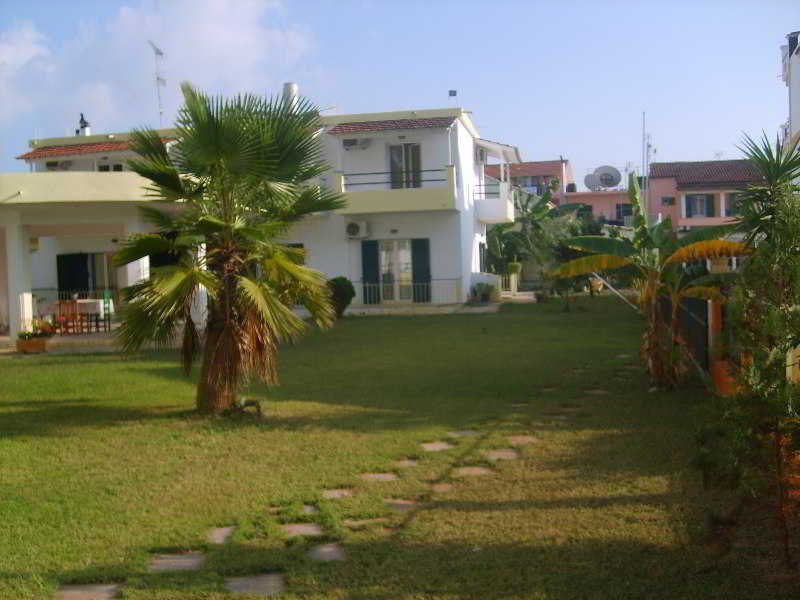 Cavo D' Oro Complex * Kávos